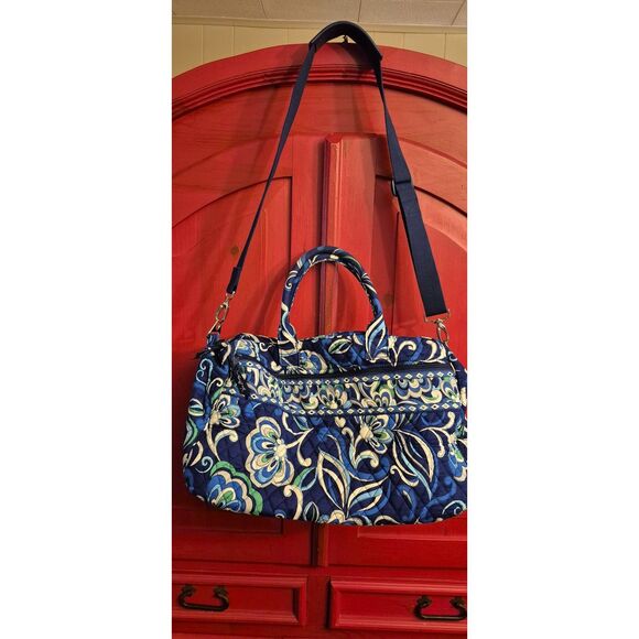 Vera Bradley Mediterranean Blue L Traveler Duffle Bag Weekender Carry Overnight - Picture 1 of 8